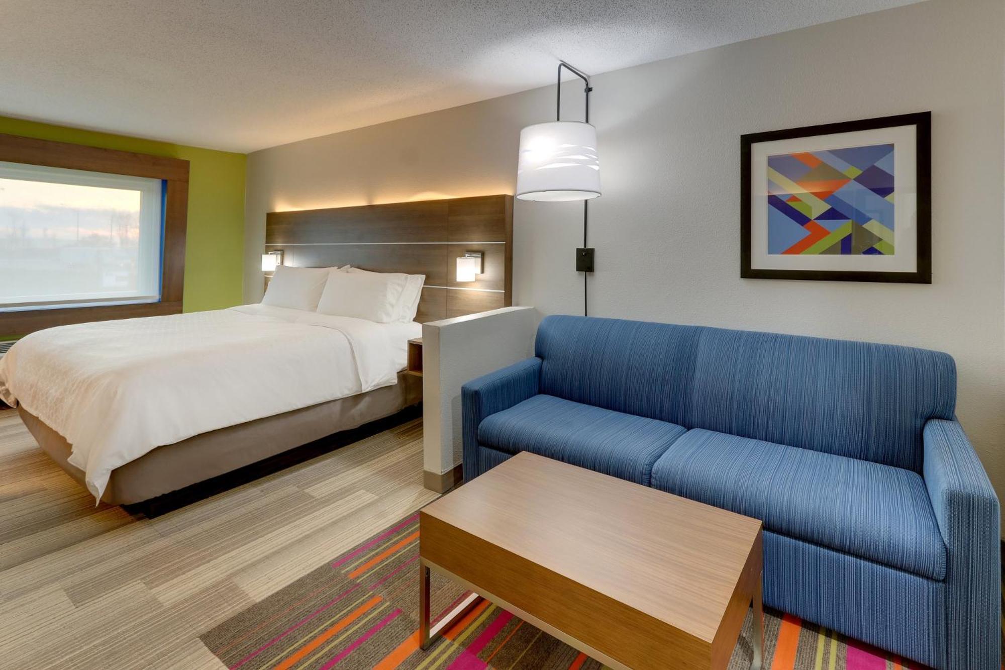 Holiday Inn Express & Suites Greenville Airport, An Ihg Hotel Екстериор снимка